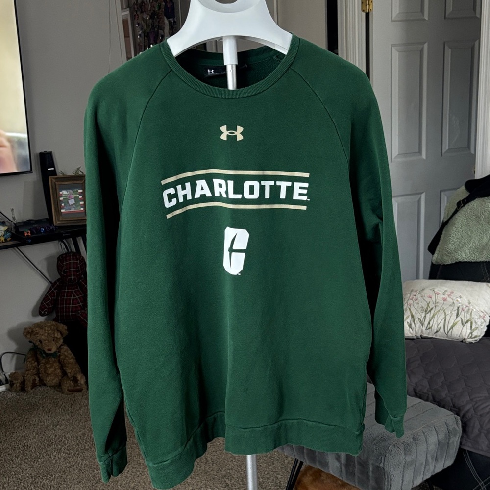 Under Armour Forest Green Charlotte Crewneck SZ L
